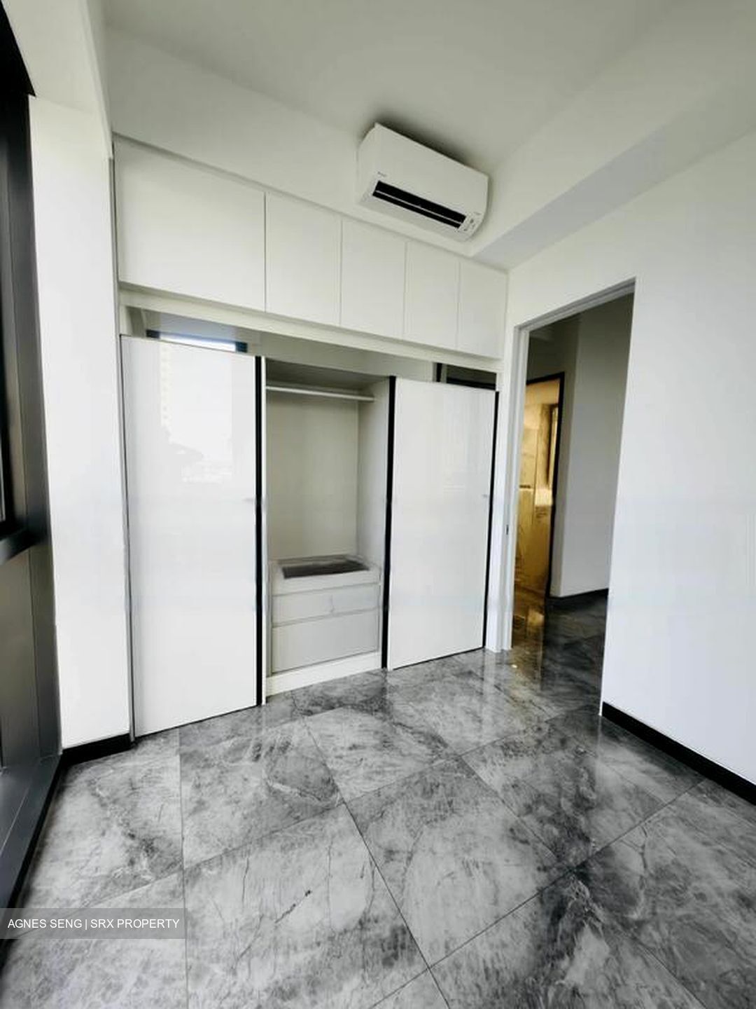 Beach Road (D7), Condominium #462586701